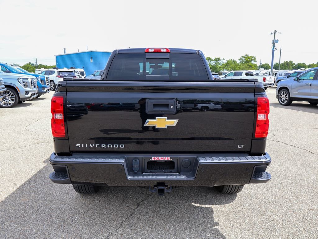 Used 2018 Chevrolet Silverado 1500 LT w/ All Star Edition AWD/4WD image 4