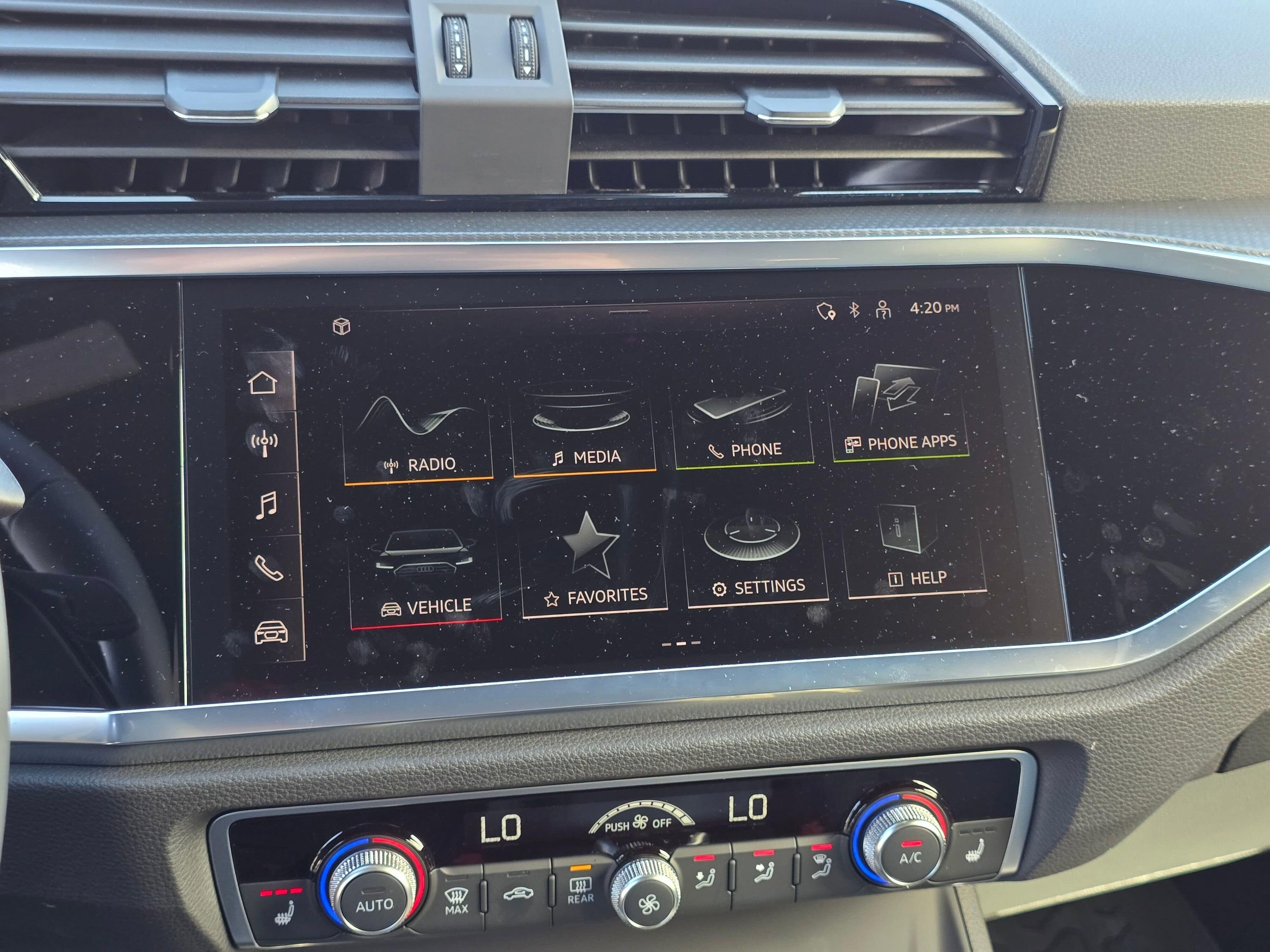 Used 2024 Audi Q3 2.0T Premium Plus image 15