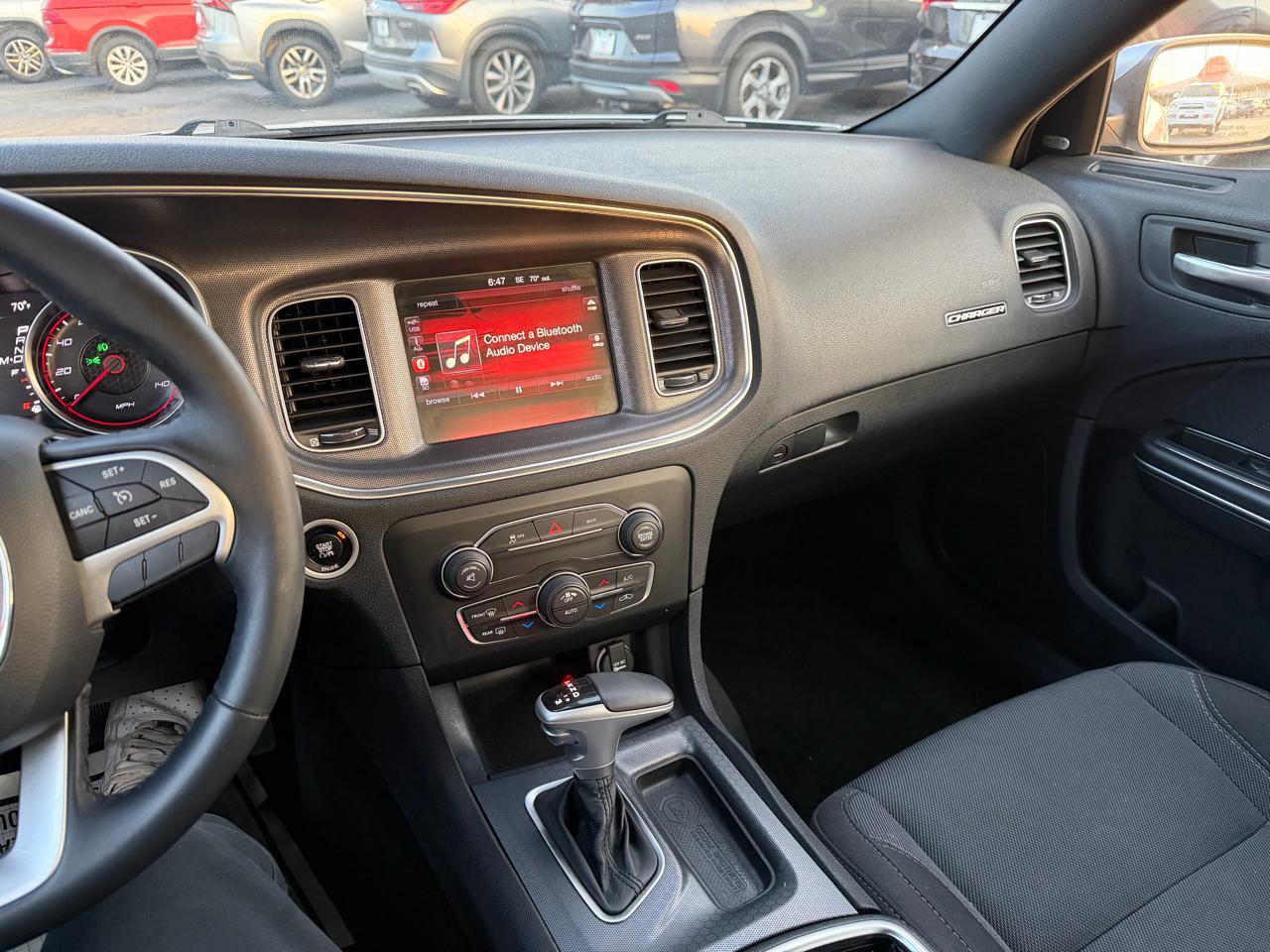 Used 2016 Dodge Charger SXT AWD/4WD image 21