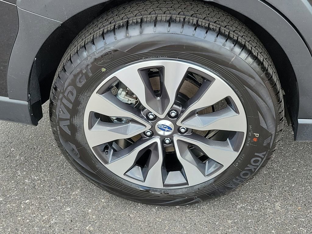 Used 2025 Subaru Outback Limited image 7