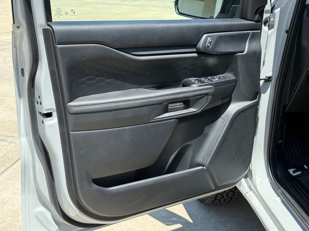 New 2026 Ford Ranger XLT w/ Black Appearance Package RWD image 14