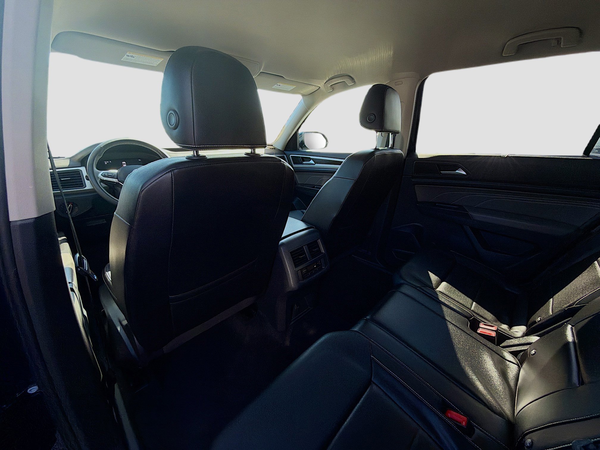 Used 2022 Volkswagen Atlas SE image 24