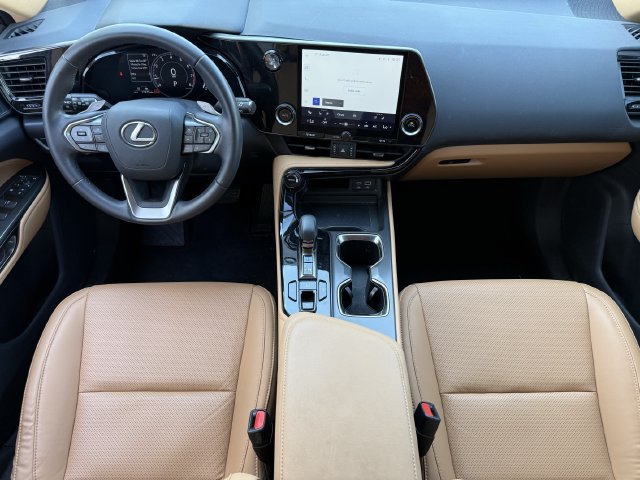 Used 2024 Lexus NX 250 FWD image 10
