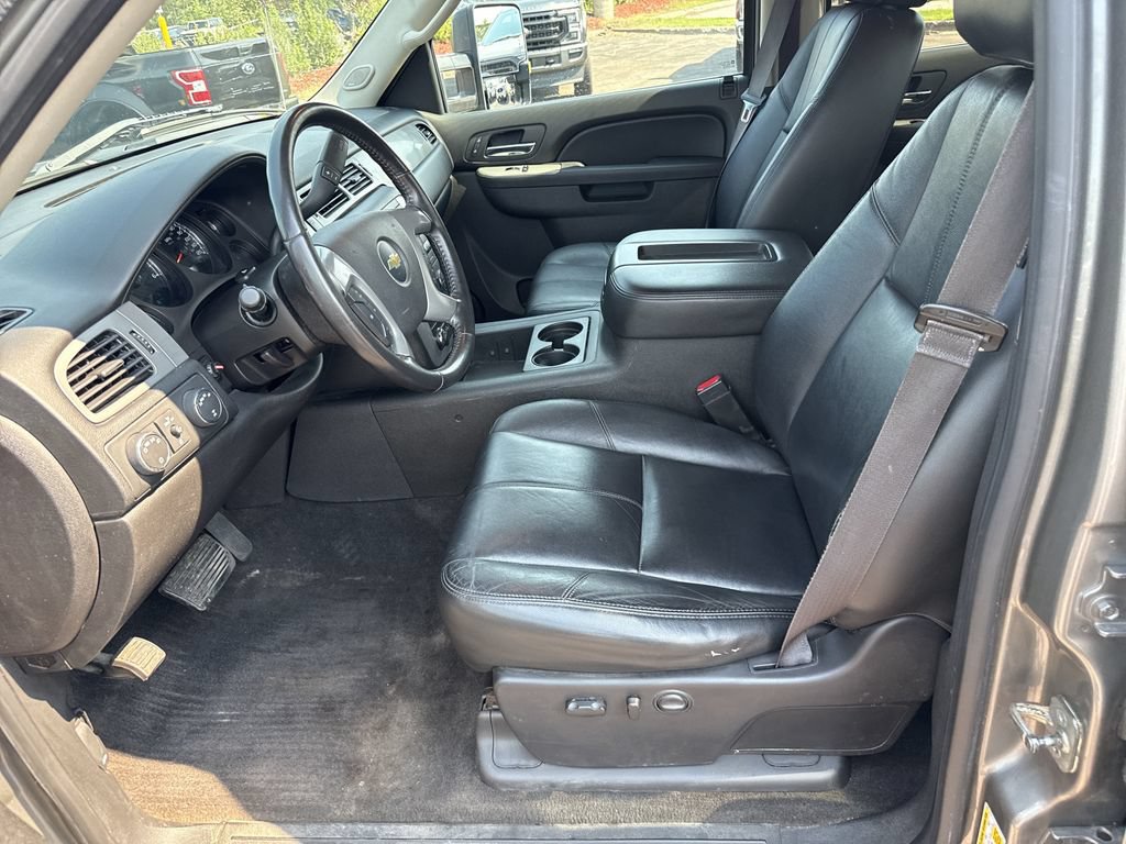 Used 2013 Chevrolet Silverado 1500 LTZ w/ LTZ Plus Package AWD/4WD image 12