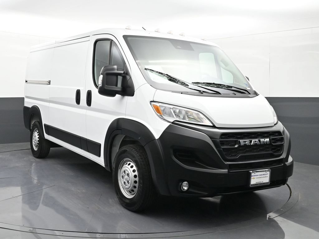 Used 2025 RAM ProMaster 2500 w/ Convenience Group FWD image 7