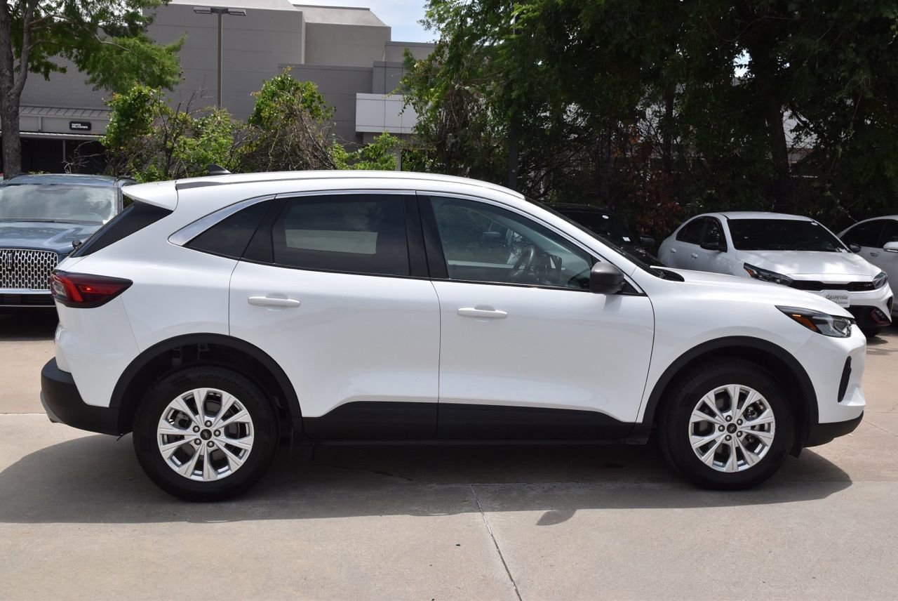 Certified 2024 Ford Escape Active w/ Tech Pack #1 AWD/4WD image 7