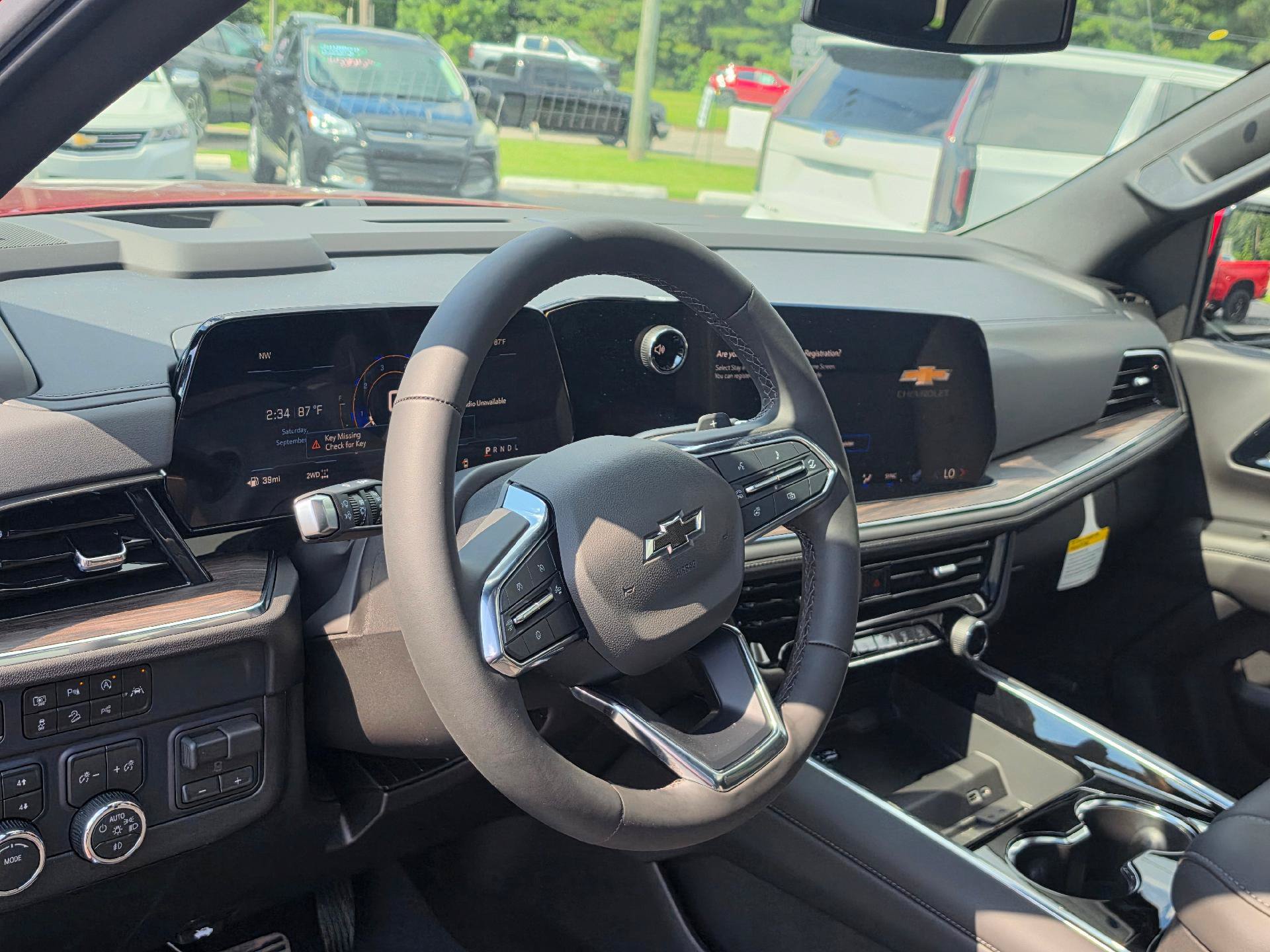 New 2026 Chevrolet Tahoe Z71 w/ Comfort Package AWD/4WD image 7