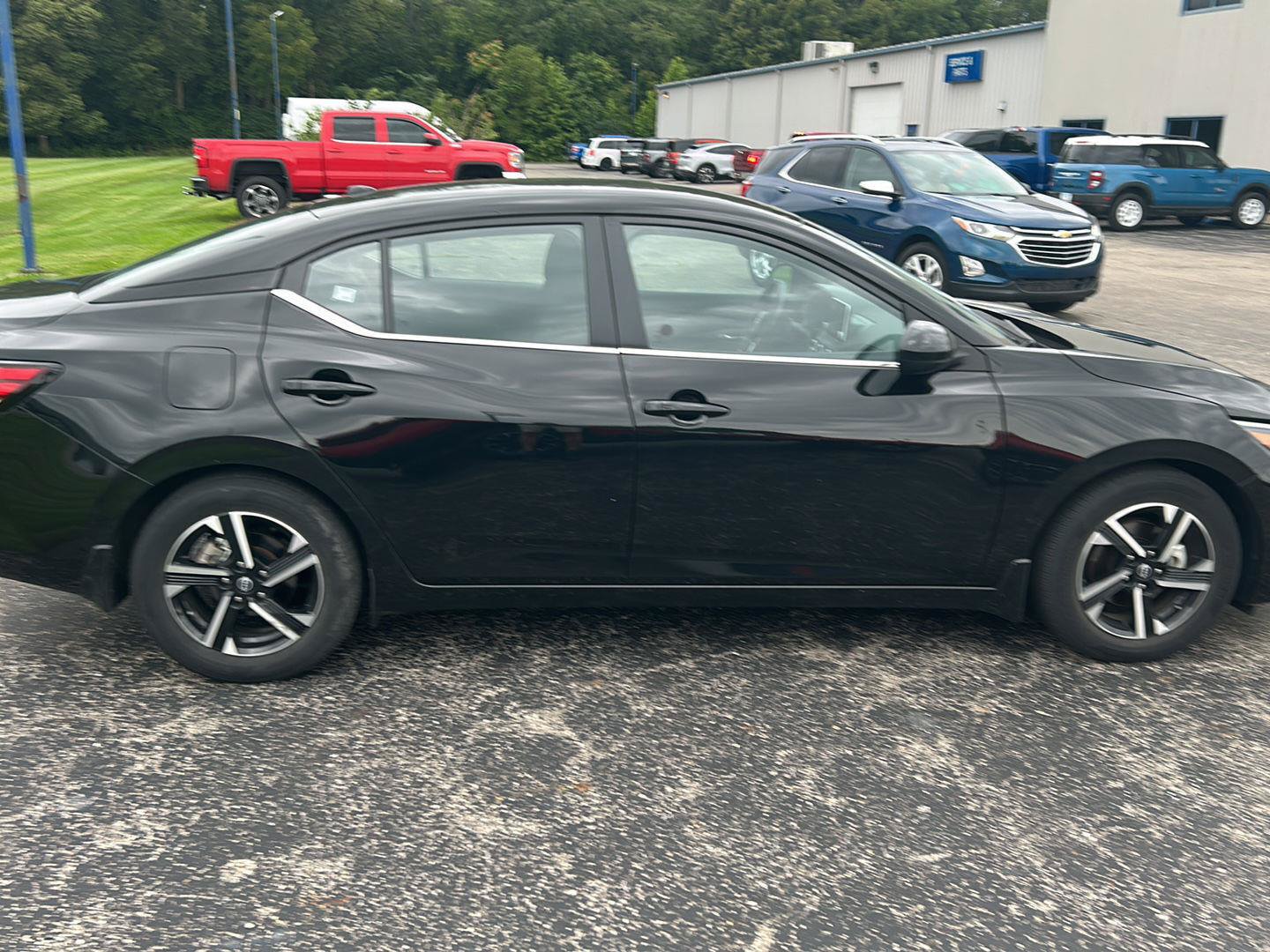 Used 2025 Nissan Sentra SV w/ All-Weather Package FWD image 19