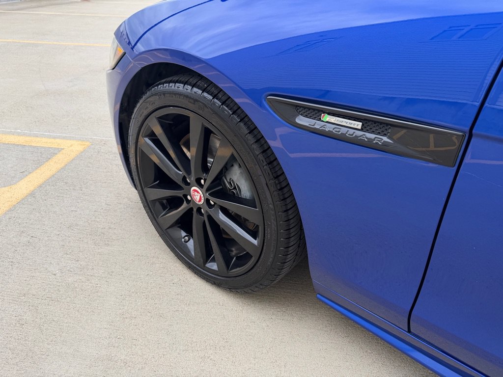 Used 2017 Jaguar XE R-Sport RWD image 11