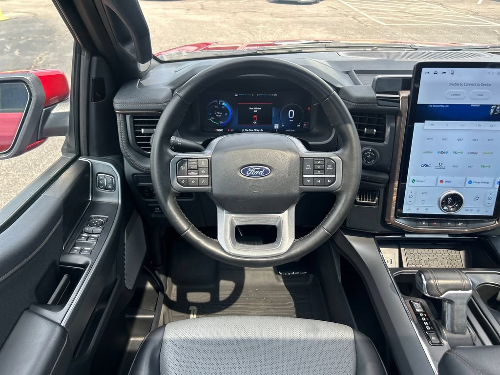 Used 2025 Ford F150 Lightning Lariat AWD/4WD image 16