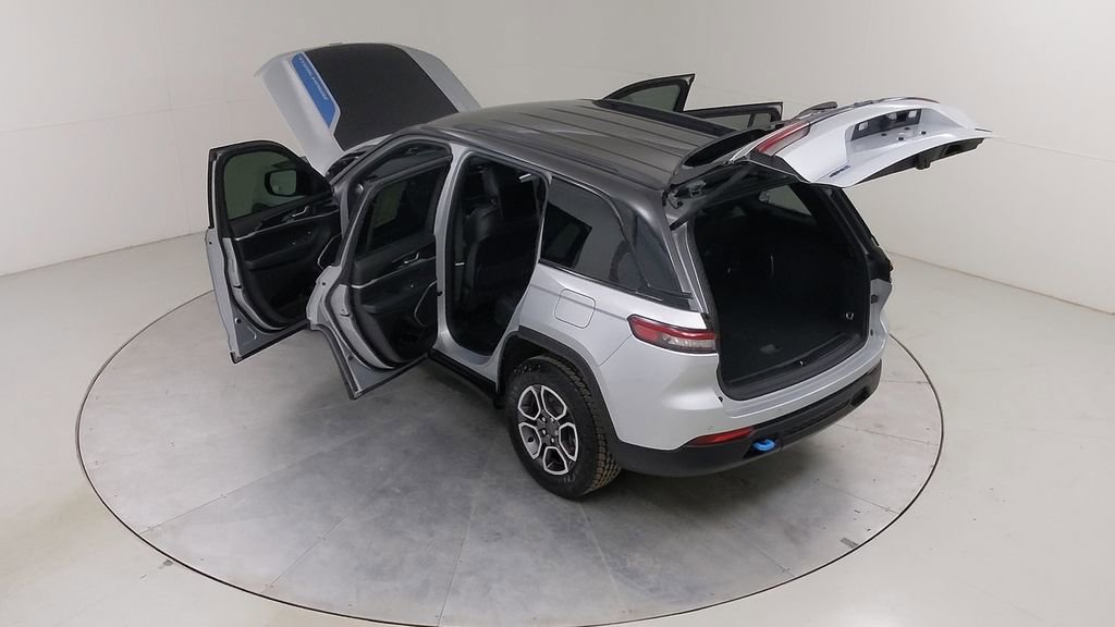 Used 2022 Jeep Grand Cherokee Trailhawk w/ Rear Seat Video Group 1 image 51