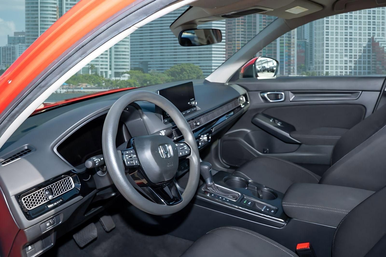 Certified 2025 Honda Civic LX image 6