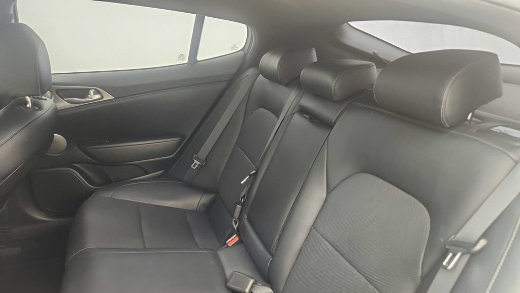 Used 2021 Kia Stinger GT1 image 20