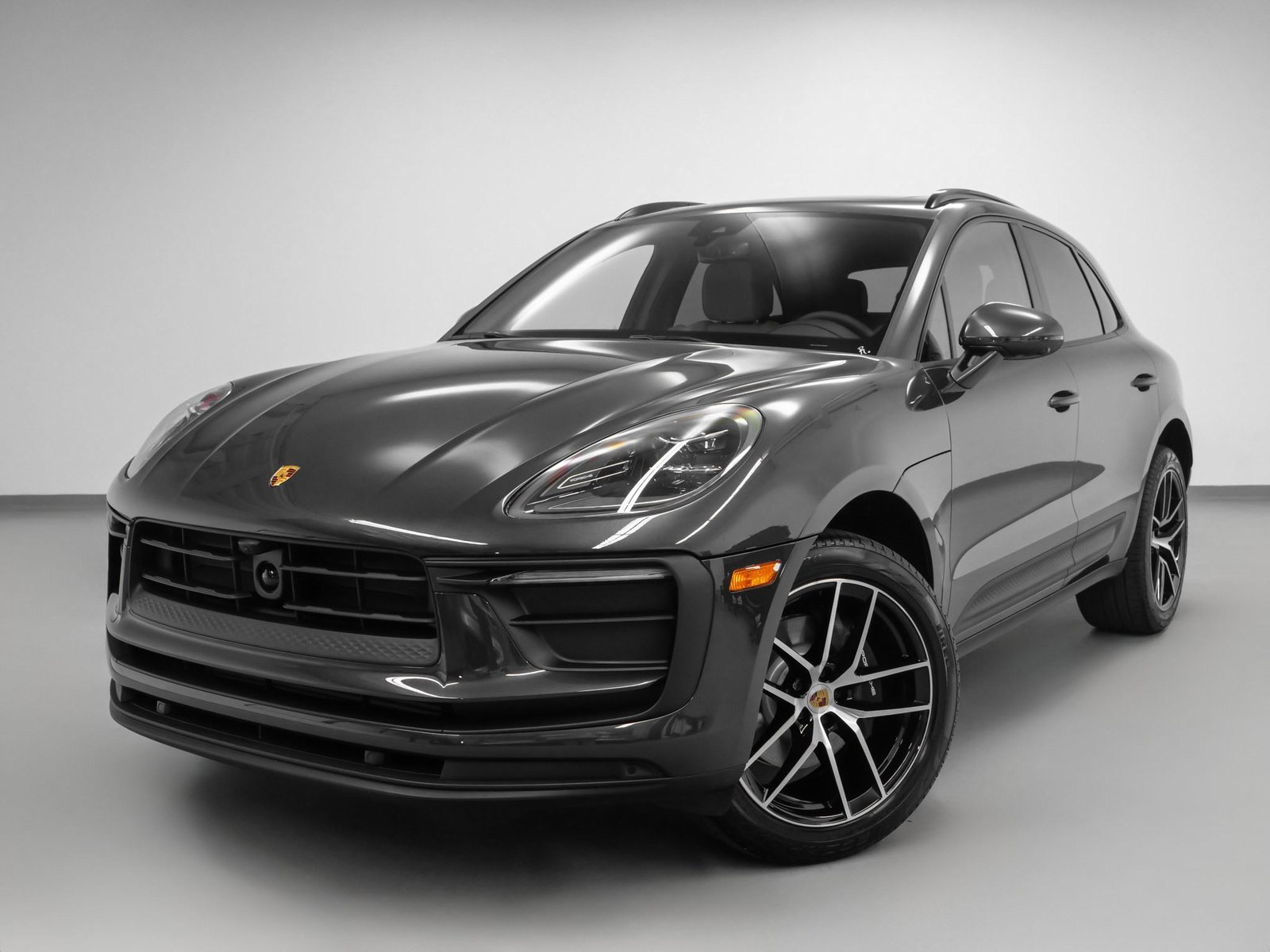 Used 2025 Porsche Macan