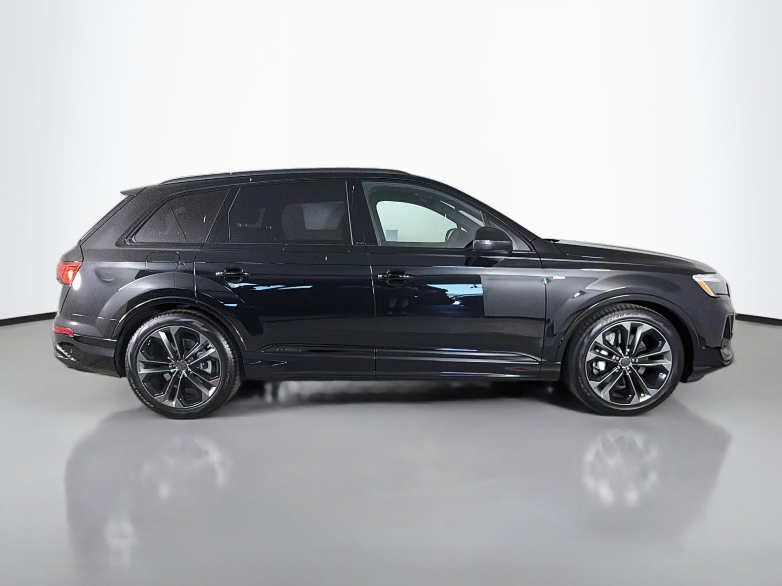 New 2026 Audi Q7 Premium Plus AWD/4WD image 8
