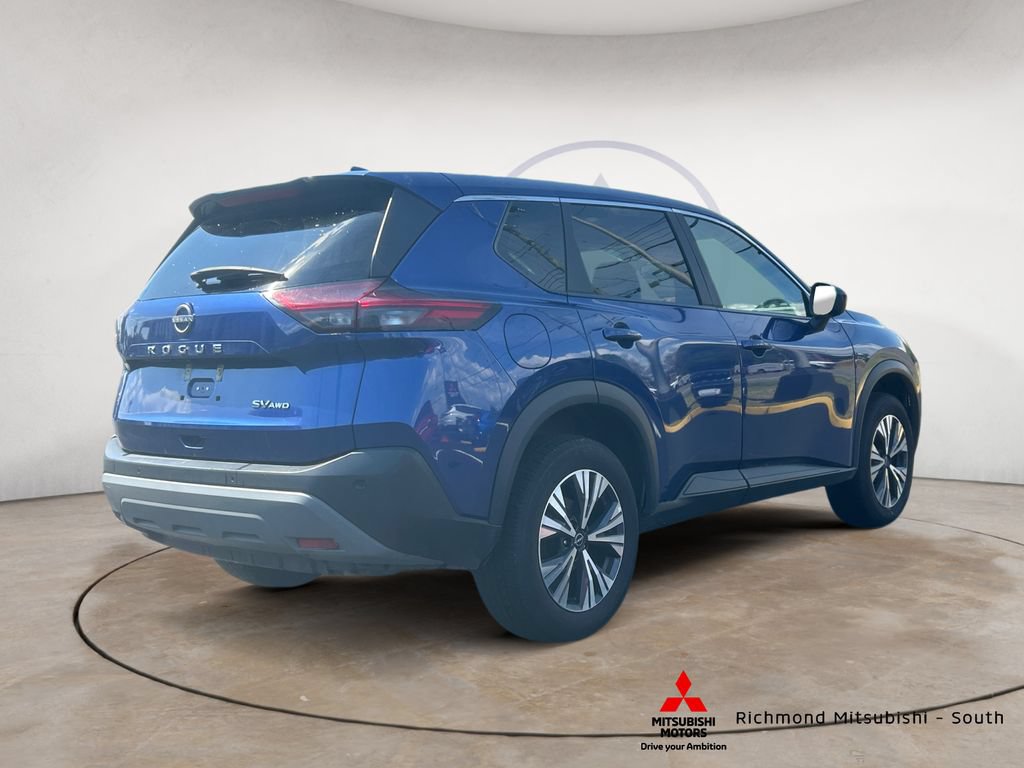Used 2023 Nissan Rogue SV AWD/4WD image 3