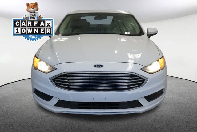 Used 2018 Ford Fusion S image 18