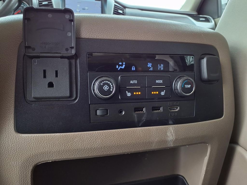 Used 2018 Chevrolet Tahoe LT image 8