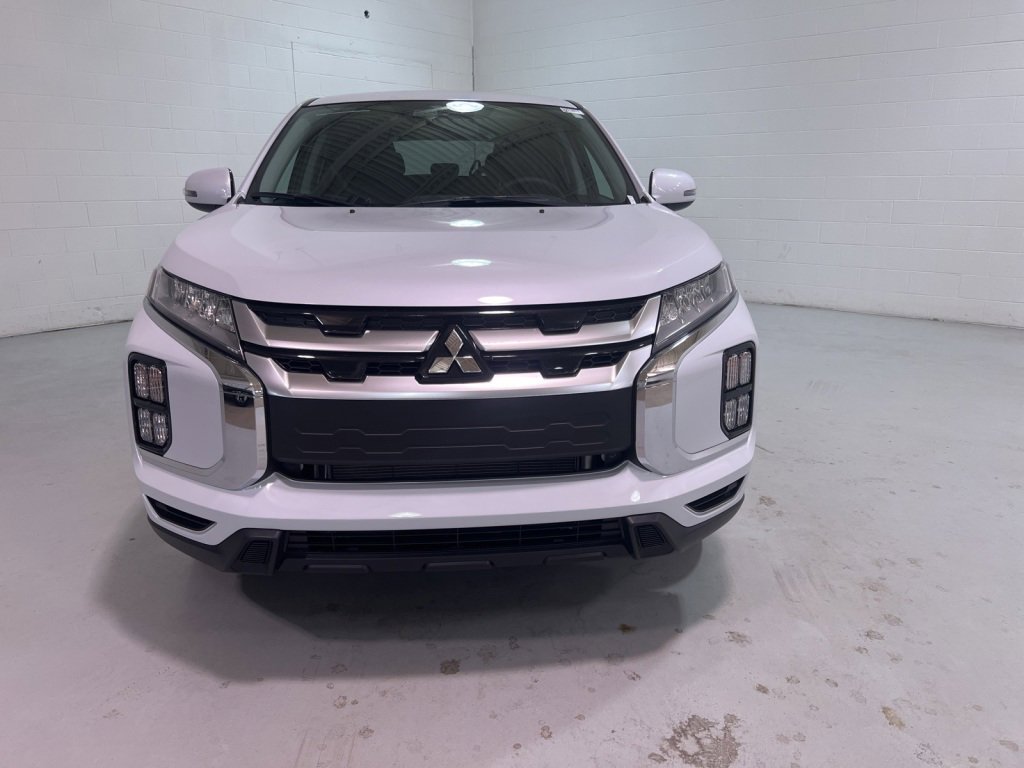 New 2025 Mitsubishi Outlander Sport SE