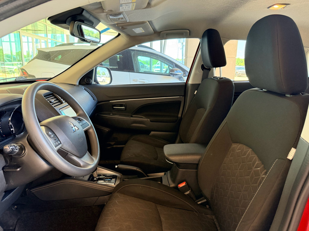 Used 2021 Mitsubishi Outlander Sport FWD image 10