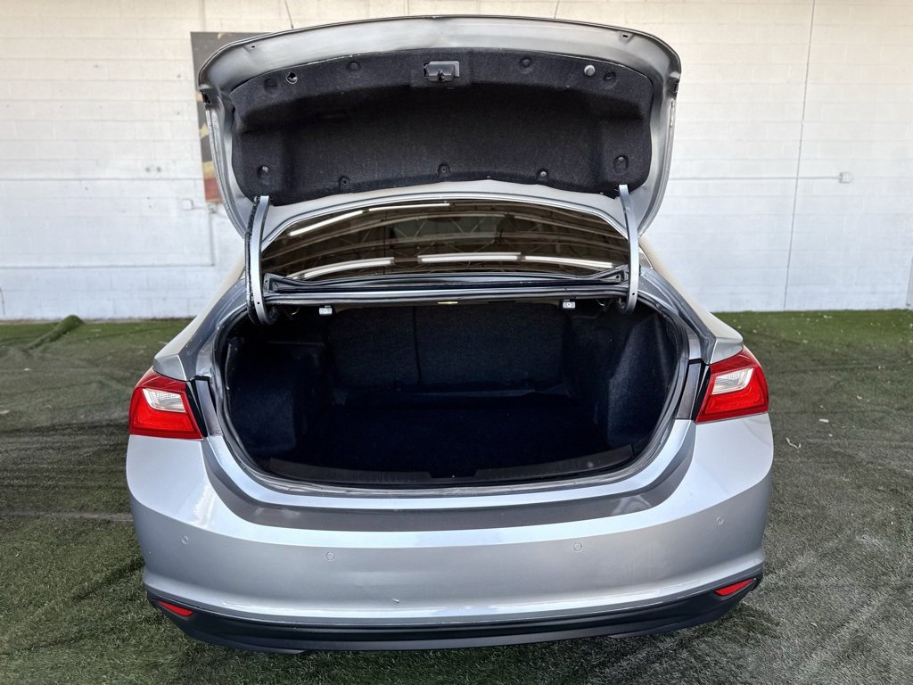 Used 2024 Chevrolet Malibu LT image 10