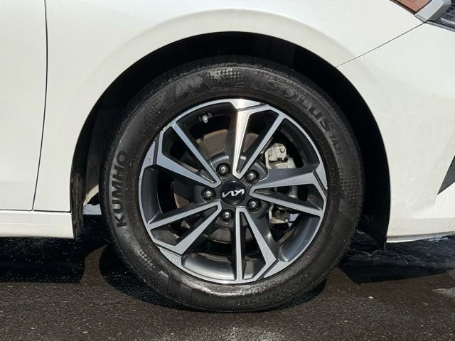 Used 2023 Kia Forte LXS w/ LXS Technology Package image 22