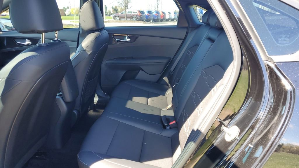 Used 2022 Kia Forte GT-Line w/ GT-Line Premium Package FWD image 21