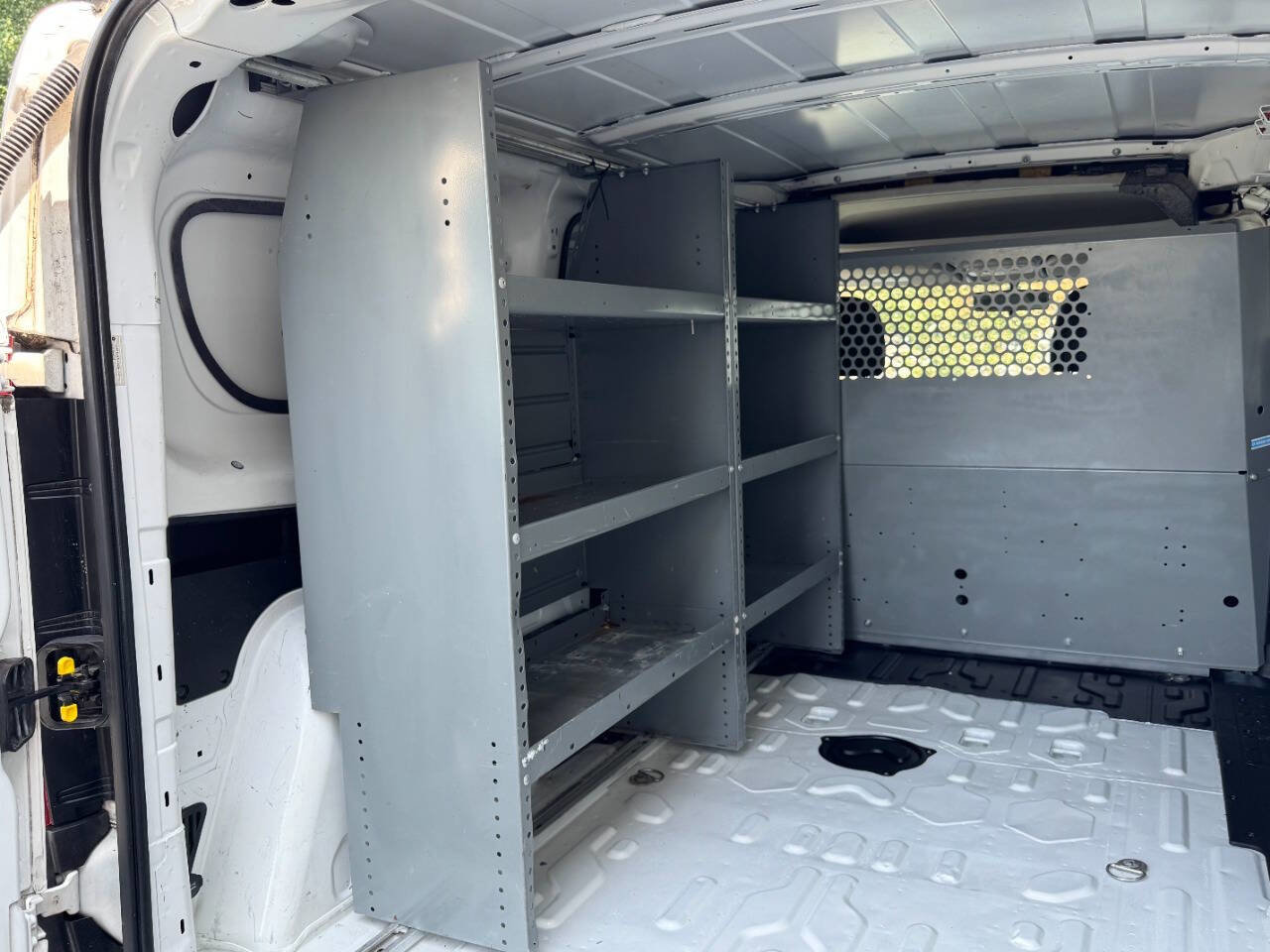 Used 2016 RAM ProMaster City Tradesman image 14