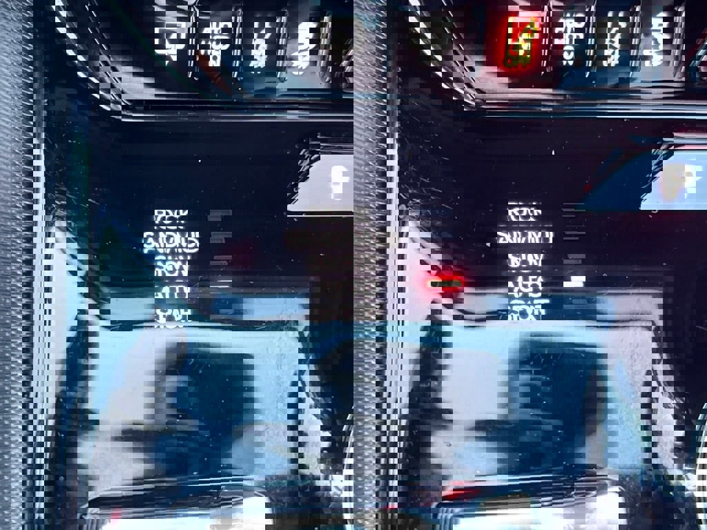 Used 2023 Jeep Grand Wagoneer Series II image 13