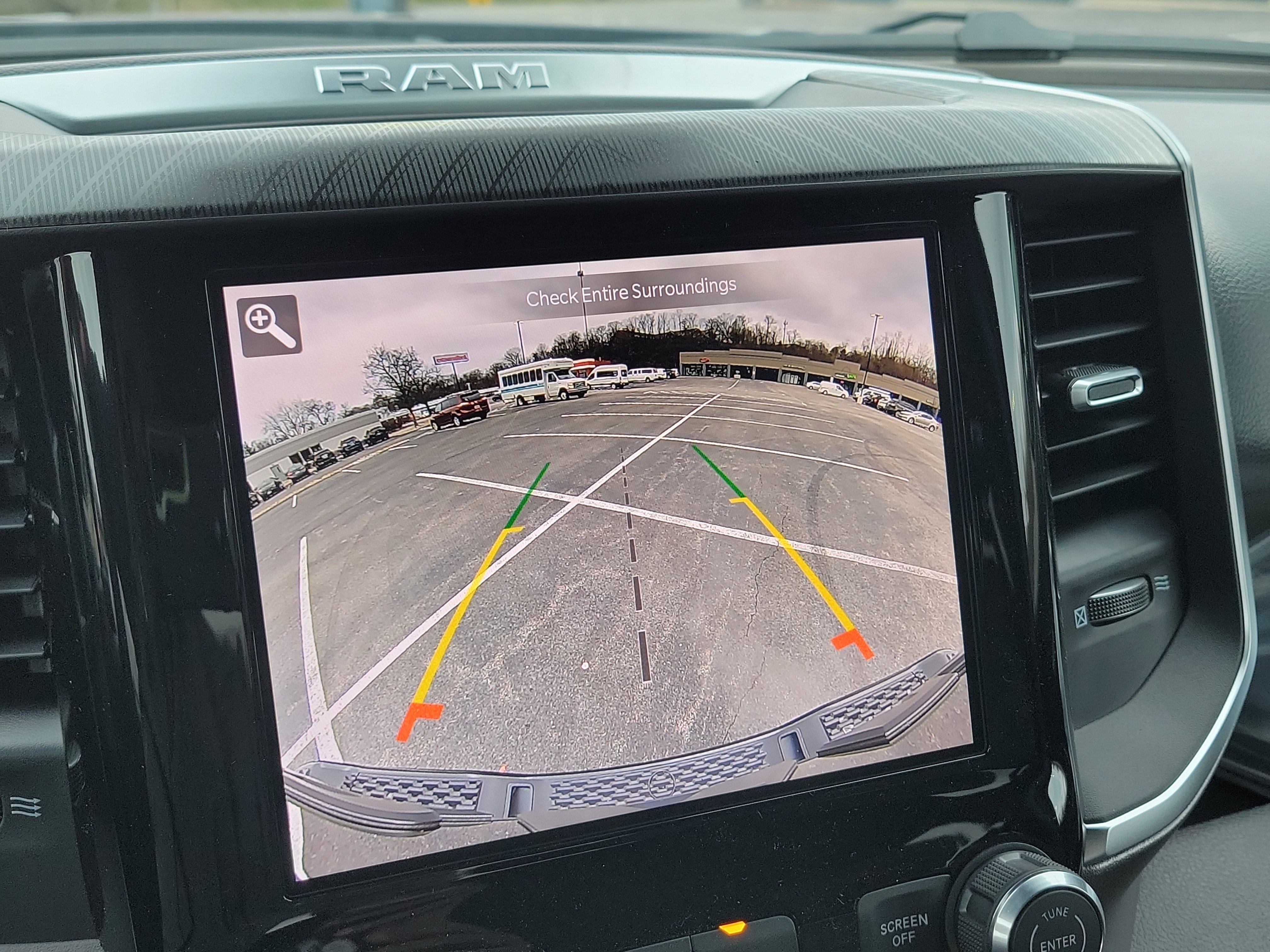 New 2025 RAM 1500 Tradesman w/ Trailer Tow Group image 17