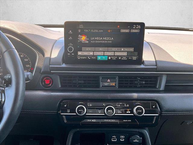 Used 2025 Honda Pilot Touring image 8
