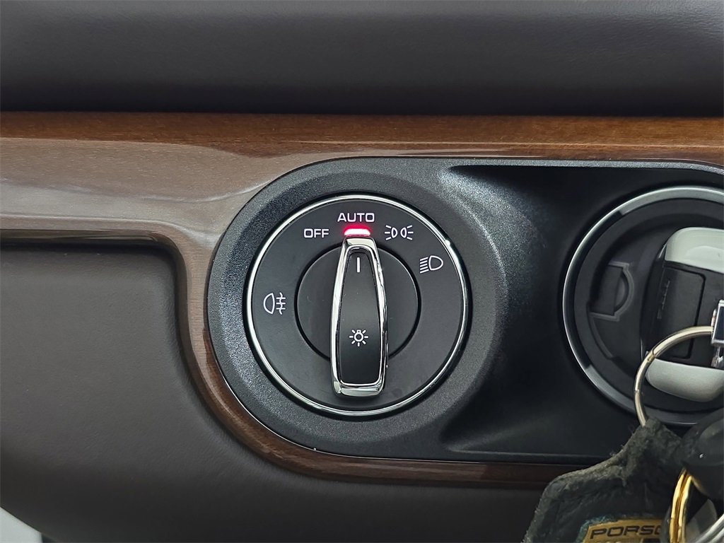 Used 2015 Porsche Boxster S image 22