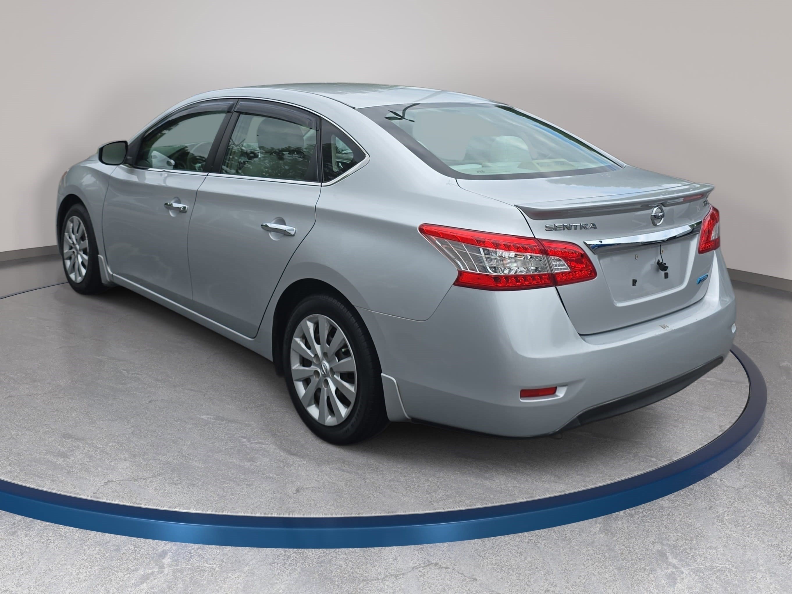 Used 2013 Nissan Sentra FE+ SV FWD image 7
