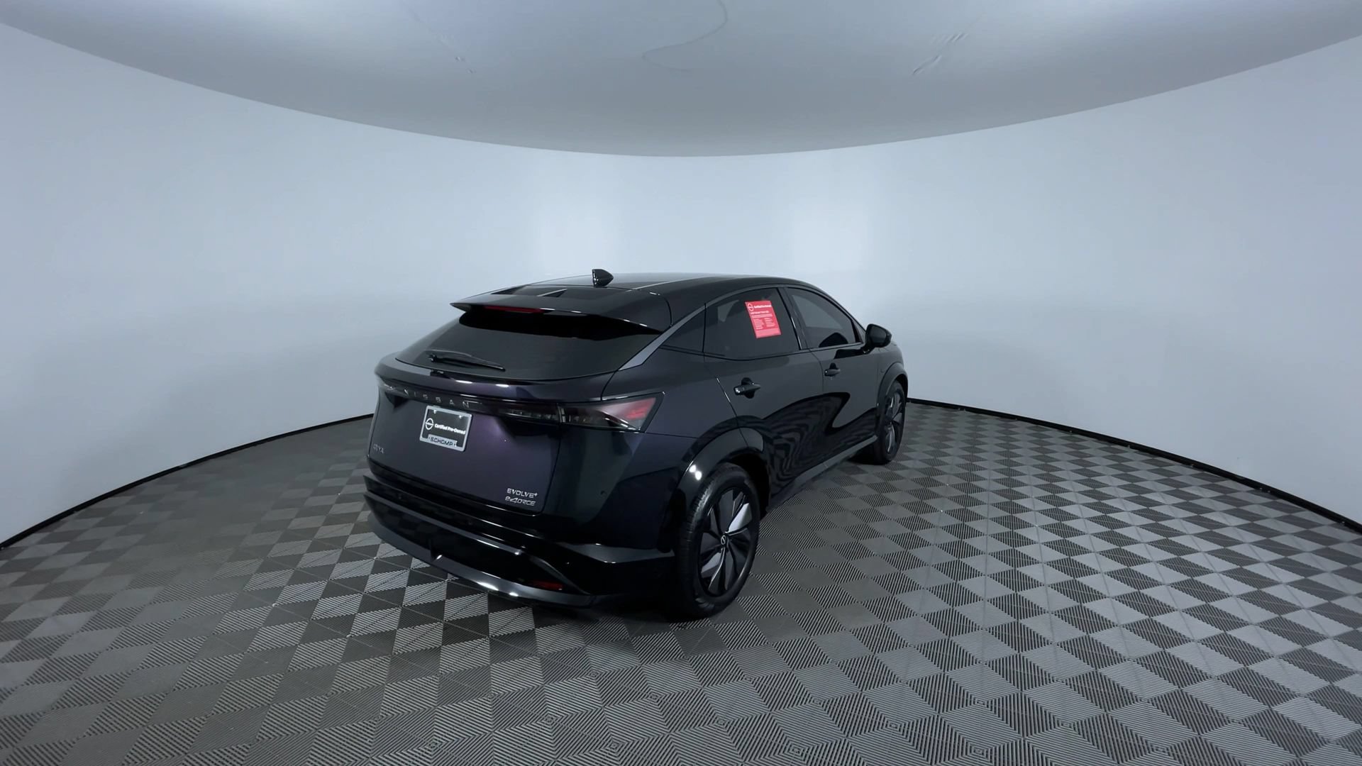 Used 2024 Nissan Ariya AWD image 8