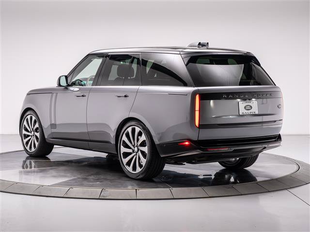 Used 2023 Land Rover Range Rover SE AWD/4WD image 3