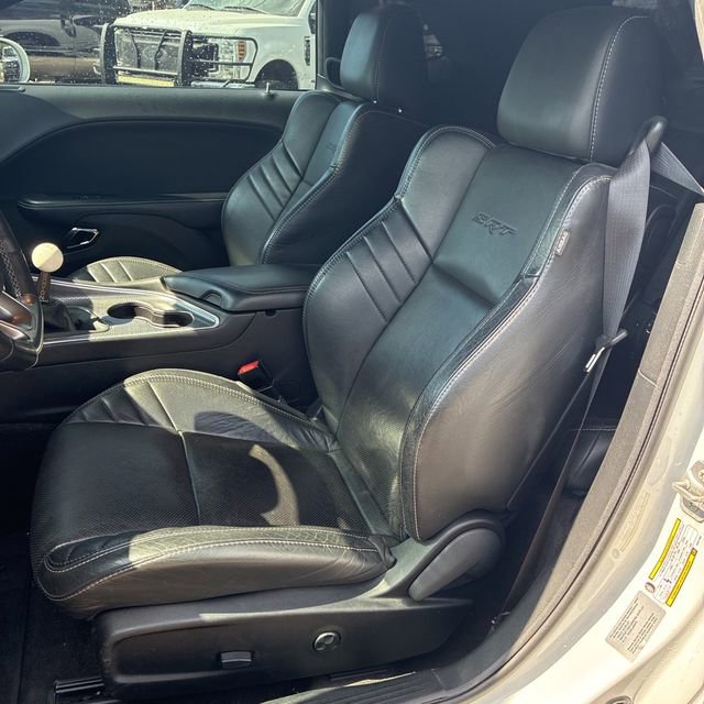 Used 2016 Dodge Challenger SRT Hellcat image 8