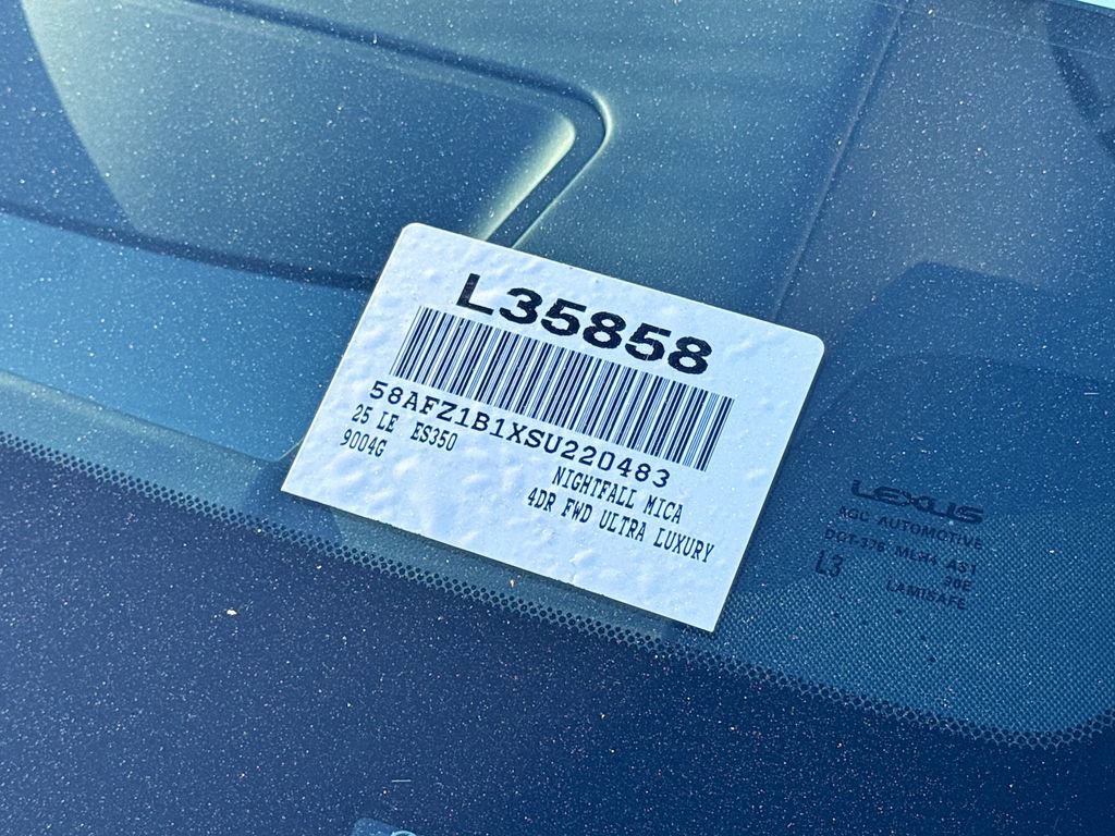 New 2025 Lexus ES 350 Ultra Luxury image 16