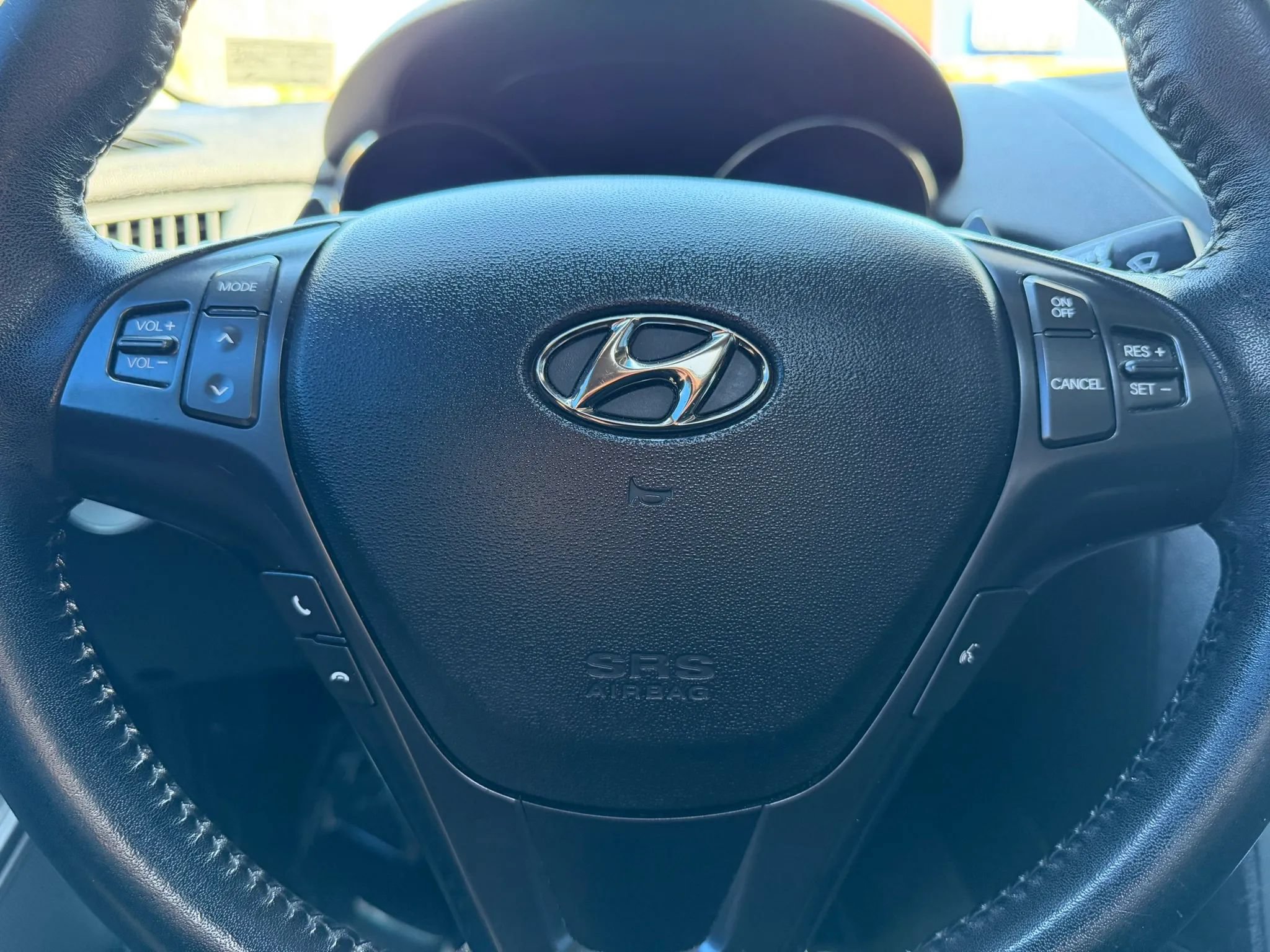 Used 2011 Hyundai Genesis 2.0T RWD image 13