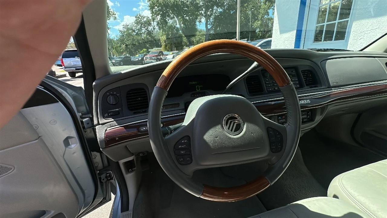 Used 2003 Mercury Grand Marquis LSE RWD image 35