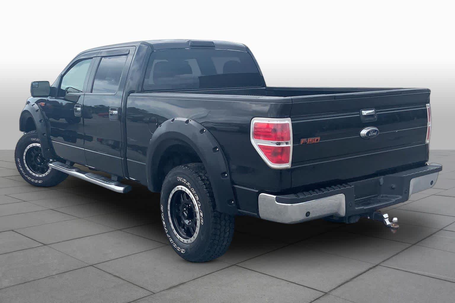 Used 2014 Ford F150 XLT w/ Equipment Group 302A Luxury AWD/4WD image 12