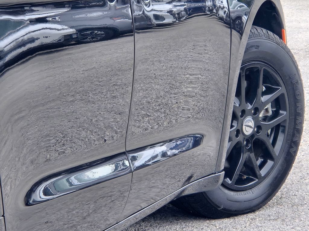 Used 2023 Chrysler Pacifica Touring-L FWD image 18
