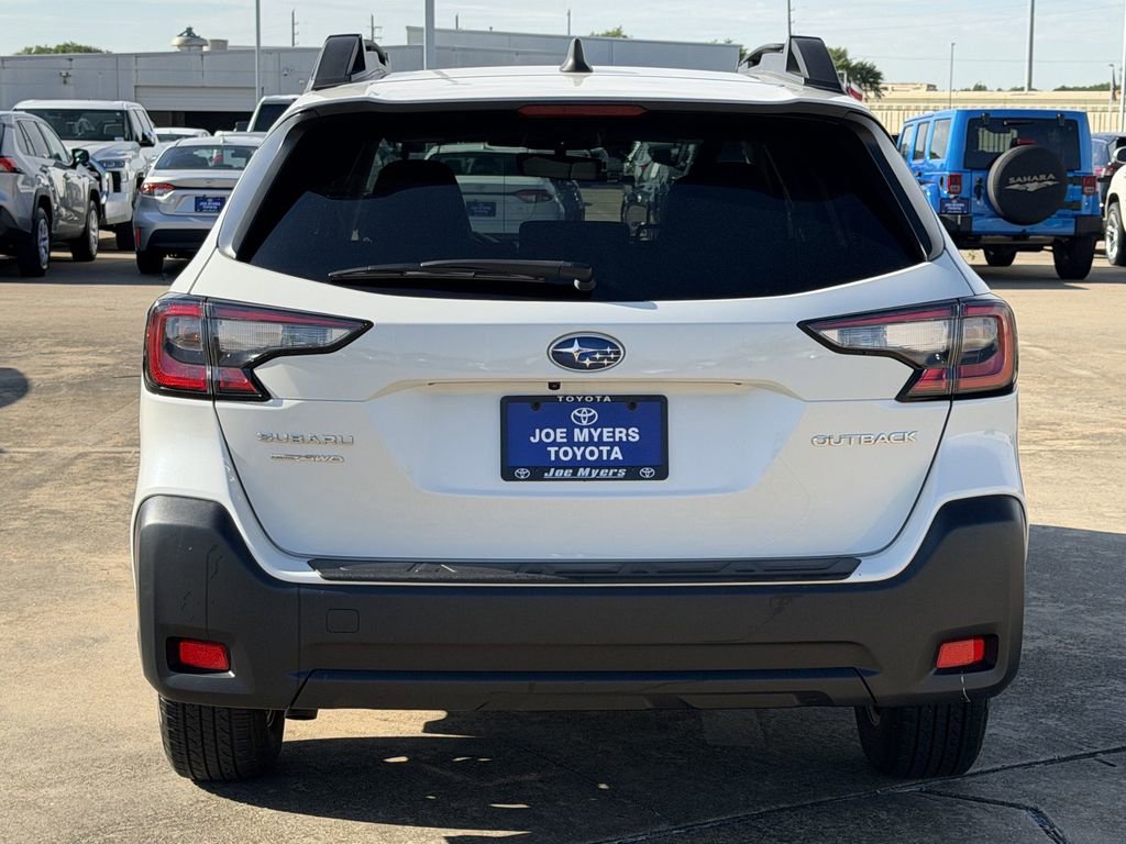 Used 2025 Subaru Outback Premium w/ Popular Package #1A AWD/4WD image 8