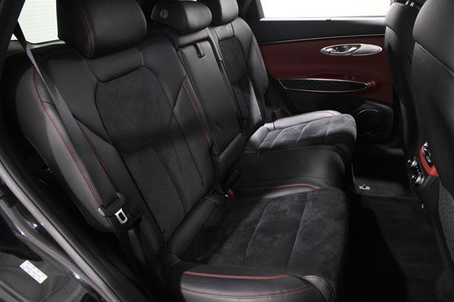 Used 2022 Genesis GV70 3.5T Sport w/ Sport Prestige Package image 20