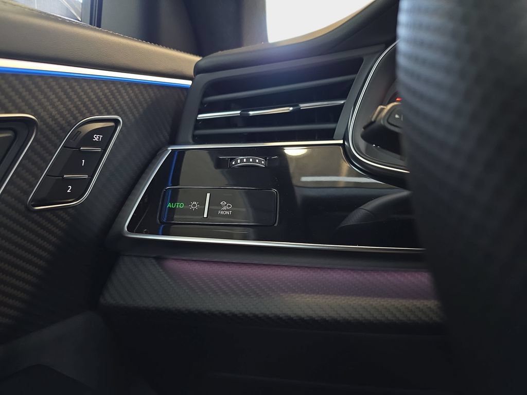 New 2026 Audi SQ8 Prestige AWD/4WD image 25