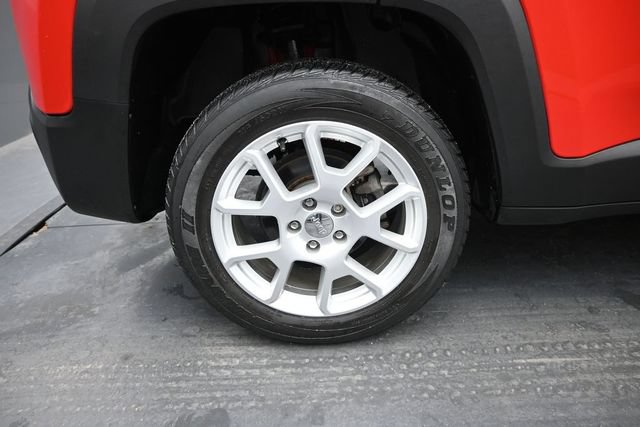 Used 2021 Jeep Renegade Limited AWD/4WD image 40