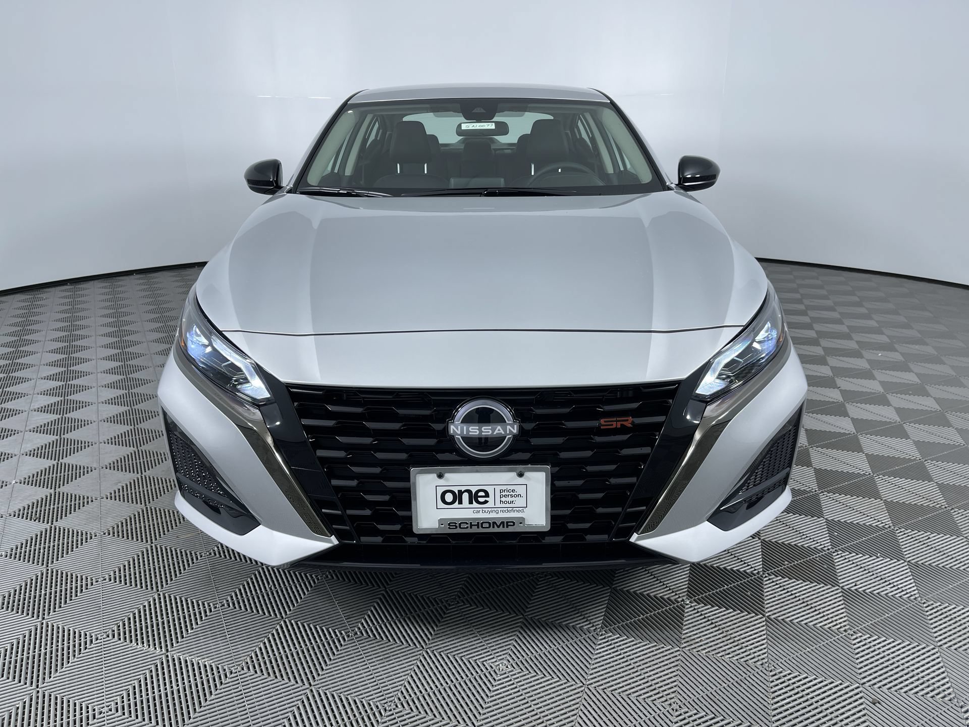 Certified 2025 Nissan Altima 2.5 SR AWD/4WD image 27