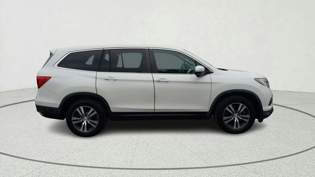 Used 2018 Honda Pilot EX image 7