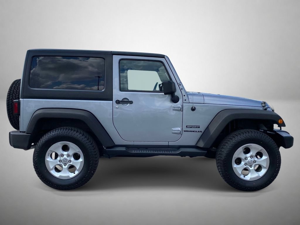 Used 2013 Jeep Wrangler Sport AWD/4WD image 2