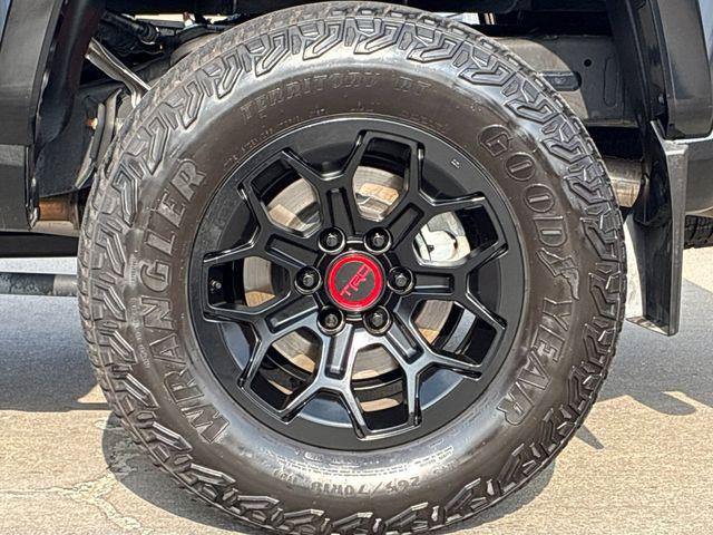 Certified 2024 Toyota Tacoma TRD Pro AWD/4WD image 32