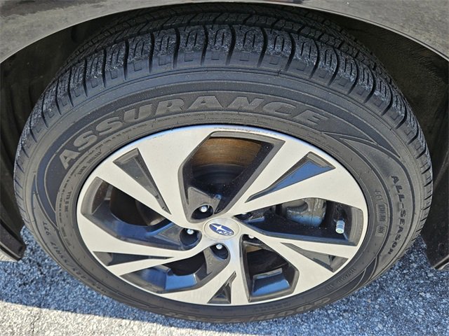 Used 2024 Subaru Legacy Premium image 3
